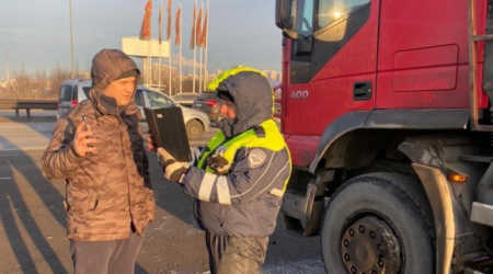 На семи федеральных трассах в Ленобласти ограничено движение